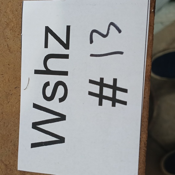 Via Spiga dark grey suede zip ankle boots. Size 5.5. Mint condition - Picture 12 of 12